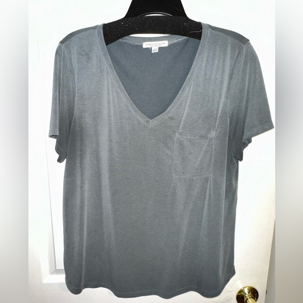 Women’s t shirt blouse
